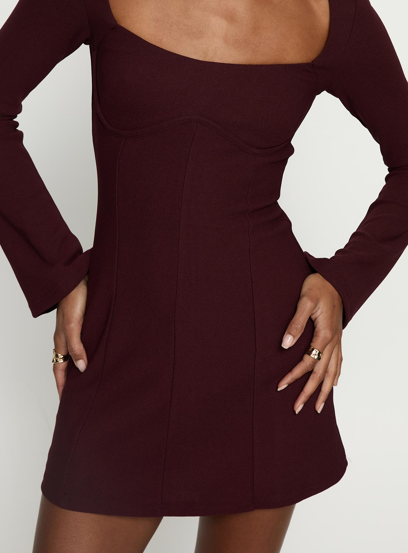 Encounters Long Sleeve Mini Dress Wine